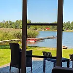 Mazury - Nowoczesna Stodola 15 M Od Jeziora,prywatna Plaza ,wifi * Makosieje