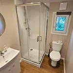Mazury - Nowoczesna Stodola 15 M Od Jeziora,prywatna Plaza ,wifi Makosieje
