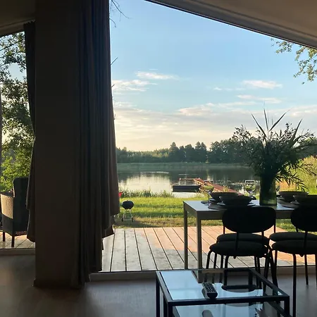 Сasa de vacaciones Mazury - Nowoczesna Stodola 15 M Od Jeziora,prywatna Plaza ,wifi